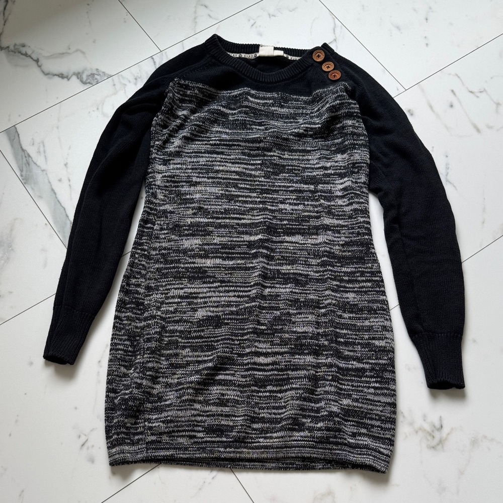 Roxy Black & Gray Knit Sweater Mini Dress